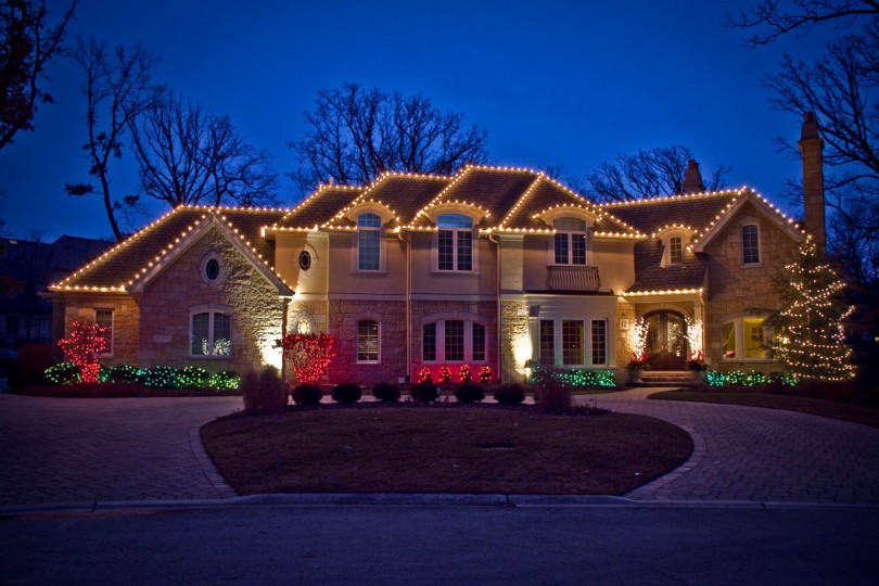 Christmas Light Installation Near Me